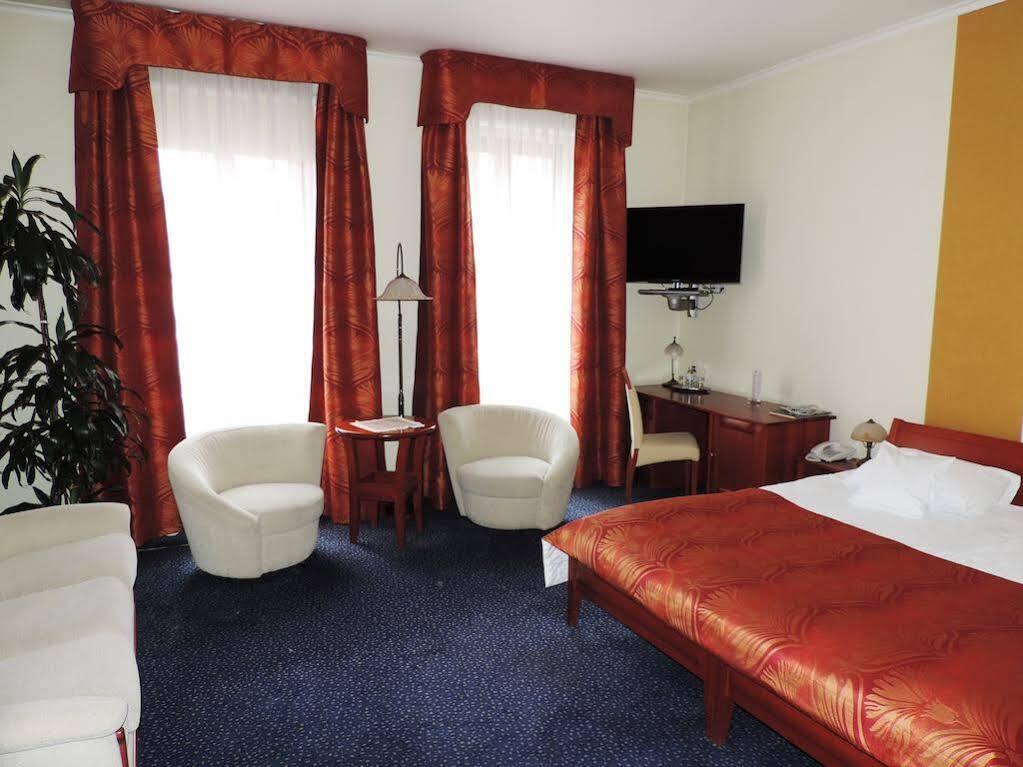 Hubertus 3*